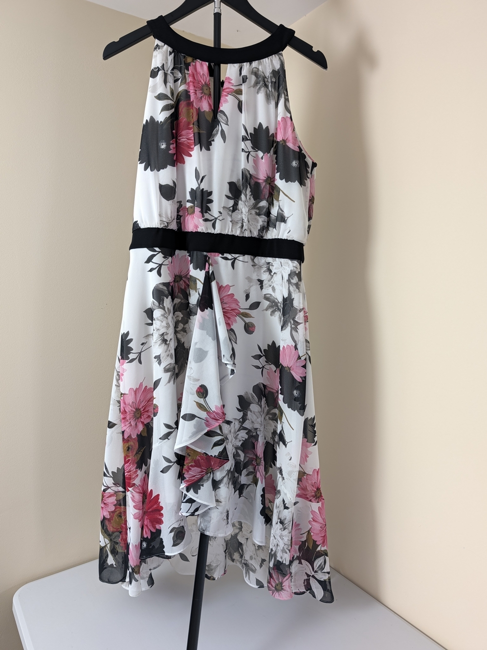 Joseph Ribkoff White Floral Halter Dress with Pink & Black Accents B25